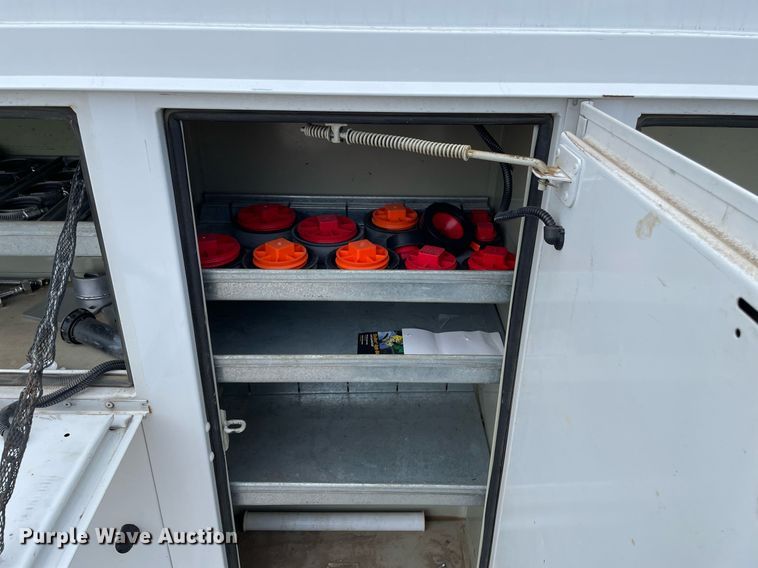 image for item LS9352 2010 Ford E350 Super Duty  utility van