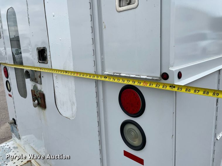 image for item LS9353 2010 Ford E350 Super Duty  utility van