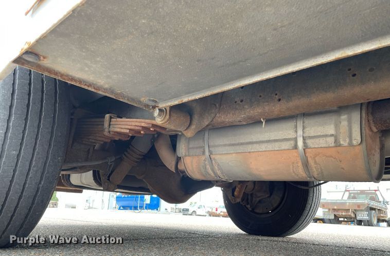 image for item LS9353 2010 Ford E350 Super Duty  utility van