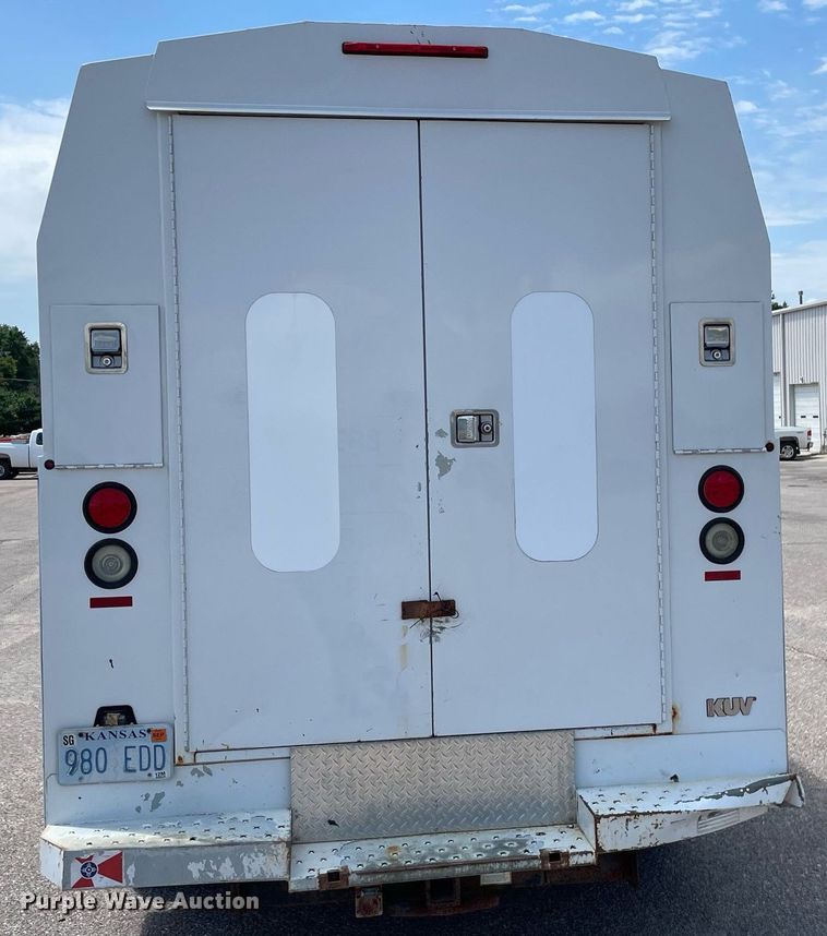 image for item LS9355 2010 Ford E350 Super Duty  utility van