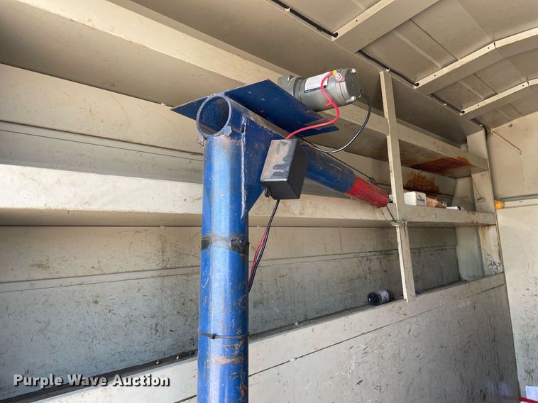 image for item LS9355 2010 Ford E350 Super Duty  utility van