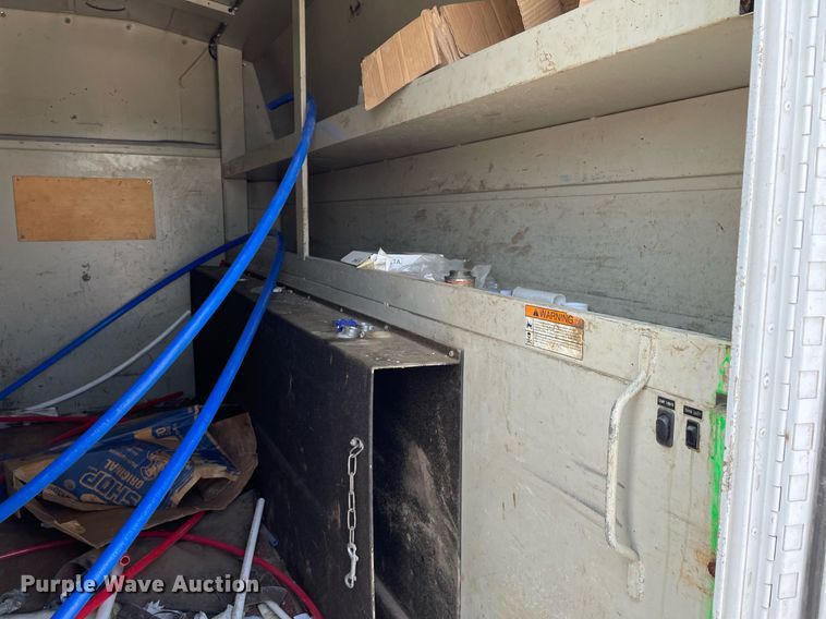 image for item LS9355 2010 Ford E350 Super Duty  utility van