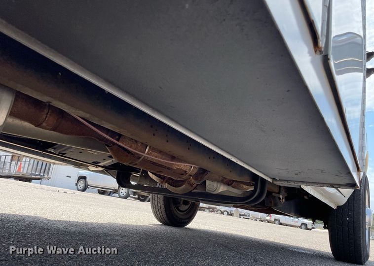 image for item LS9355 2010 Ford E350 Super Duty  utility van