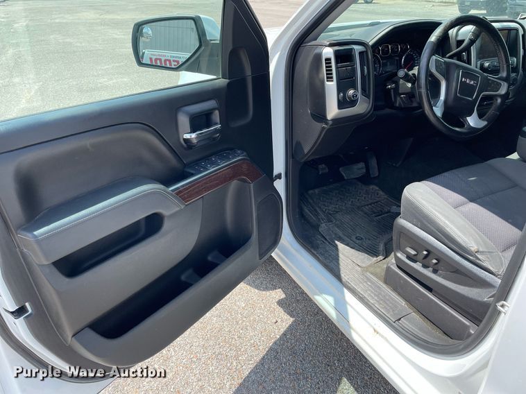 image for item LS9356 2014 GMC Sierra 1500  Crew Cab pickup truck