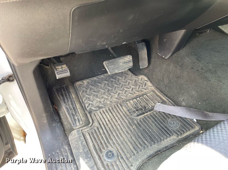 image for item LS9356 2014 GMC Sierra 1500  Crew Cab pickup truck