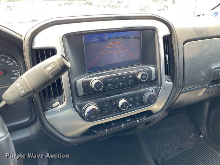 image for item LS9356 2014 GMC Sierra 1500  Crew Cab pickup truck