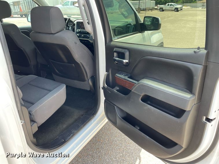 image for item LS9356 2014 GMC Sierra 1500  Crew Cab pickup truck