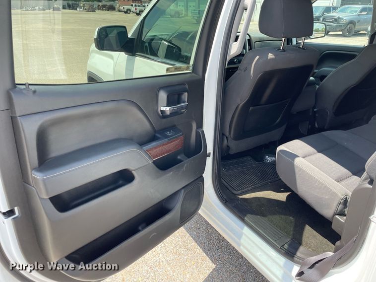 image for item LS9356 2014 GMC Sierra 1500  Crew Cab pickup truck