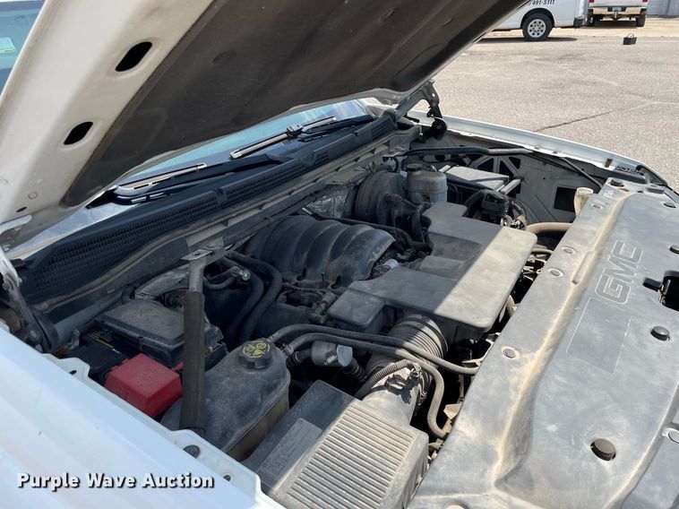 image for item LS9356 2014 GMC Sierra 1500  Crew Cab pickup truck