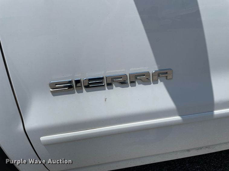 image for item LS9356 2014 GMC Sierra 1500  Crew Cab pickup truck