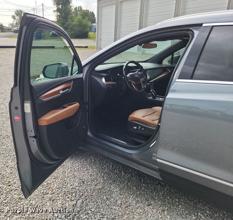 image for item LS9586 2020 Cadillac XT5  SUV