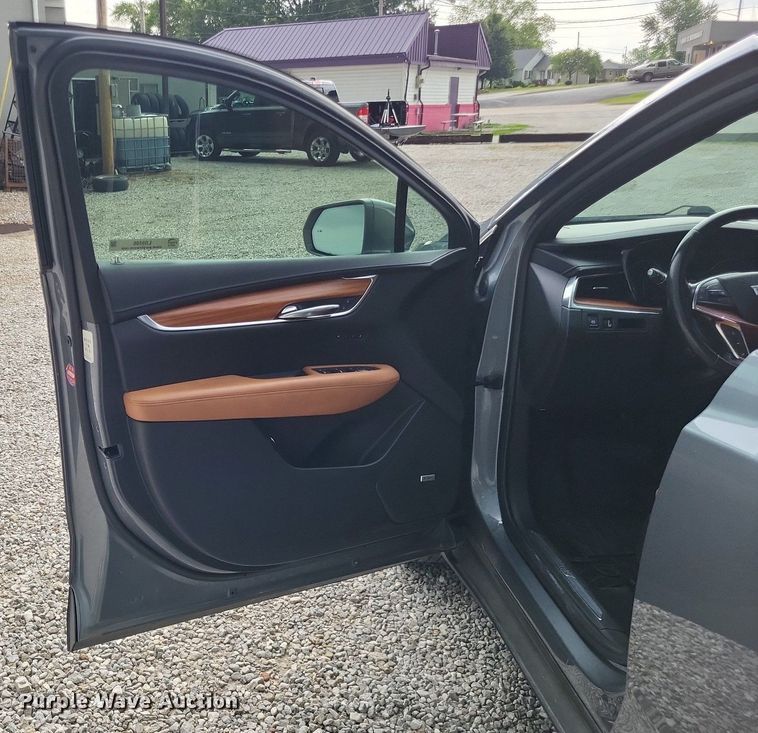 image for item LS9586 2020 Cadillac XT5  SUV