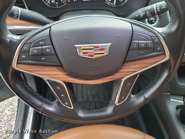 image for item LS9586 2020 Cadillac XT5  SUV