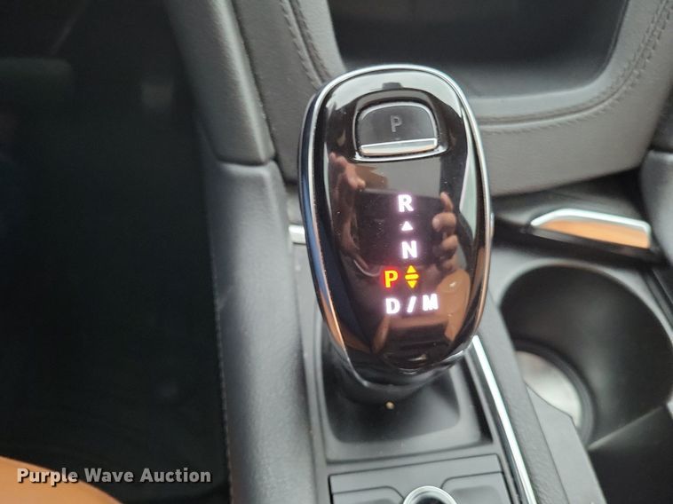 image for item LS9586 2020 Cadillac XT5  SUV