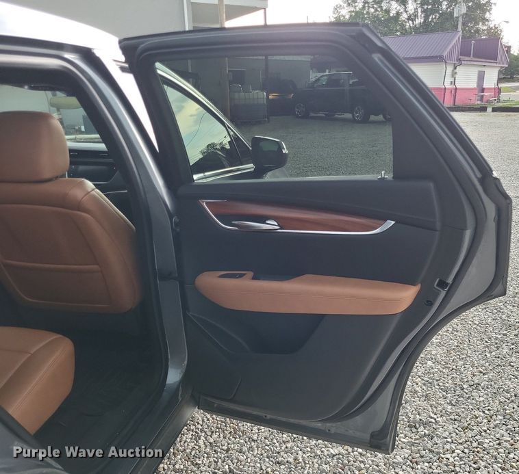 image for item LS9586 2020 Cadillac XT5  SUV