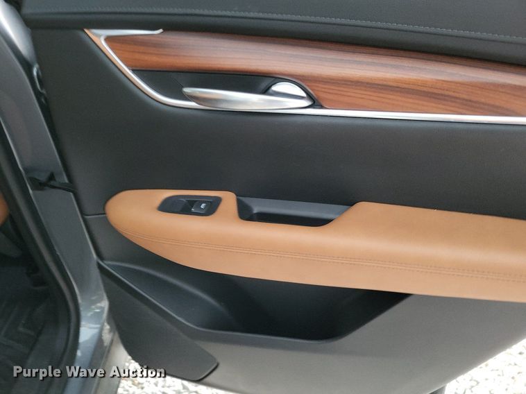 image for item LS9586 2020 Cadillac XT5  SUV