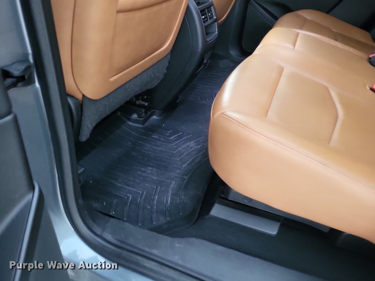 image for item LS9586 2020 Cadillac XT5  SUV