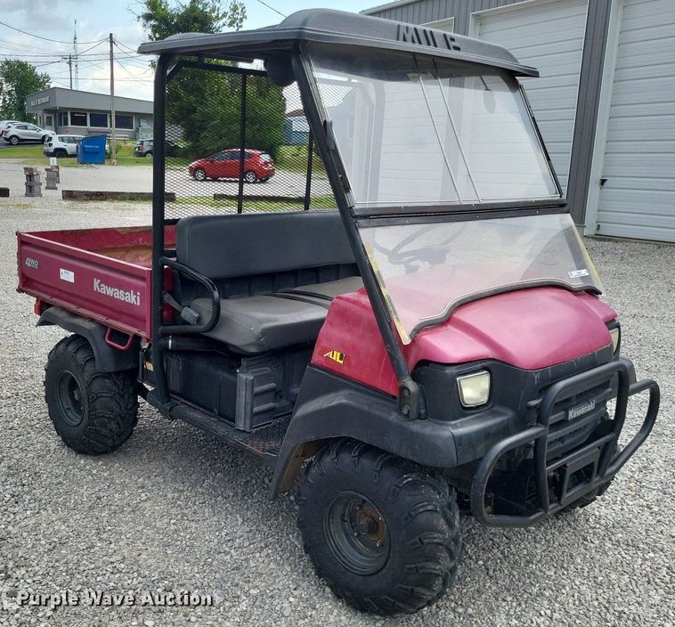 image for item LS9587 2004 Kawasaki Mule KAF620E  utility vehicle