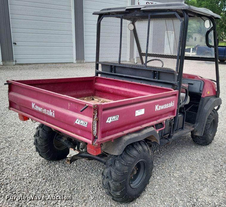 image for item LS9587 2004 Kawasaki Mule KAF620E  utility vehicle