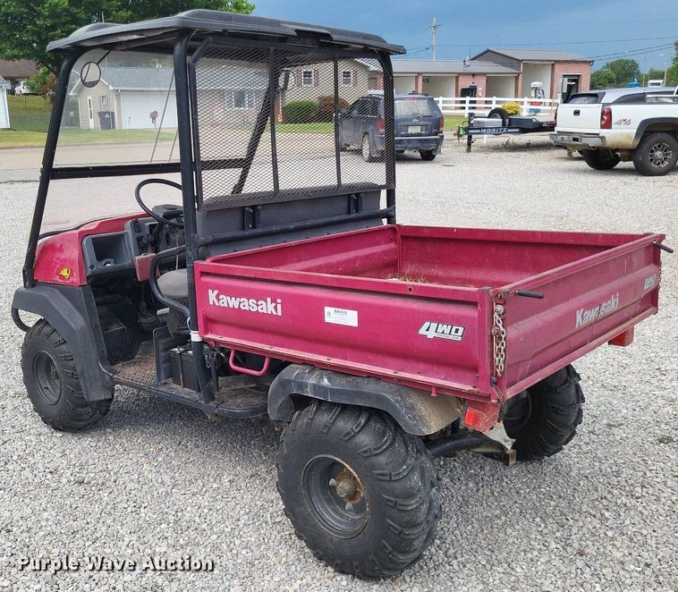image for item LS9587 2004 Kawasaki Mule KAF620E  utility vehicle