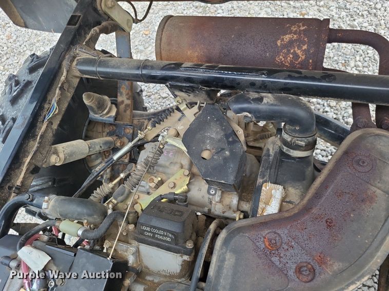 image for item LS9587 2004 Kawasaki Mule KAF620E  utility vehicle