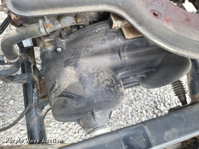 image for item LS9587 2004 Kawasaki Mule KAF620E  utility vehicle