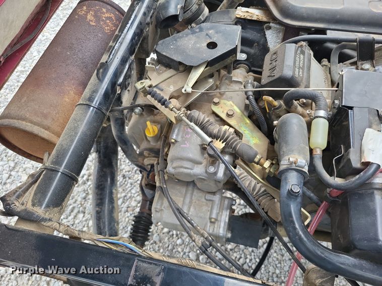 image for item LS9587 2004 Kawasaki Mule KAF620E  utility vehicle