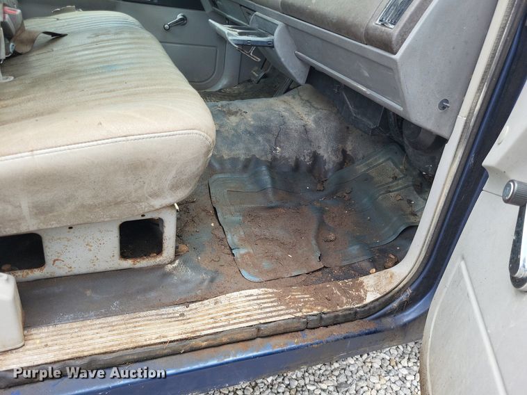 image for item LS9588 1993 Chevrolet C1500  pickup truck