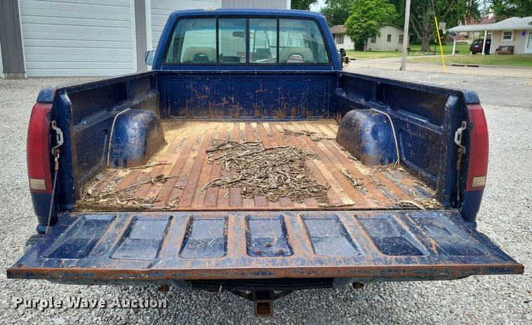 image for item LS9588 1993 Chevrolet C1500  pickup truck