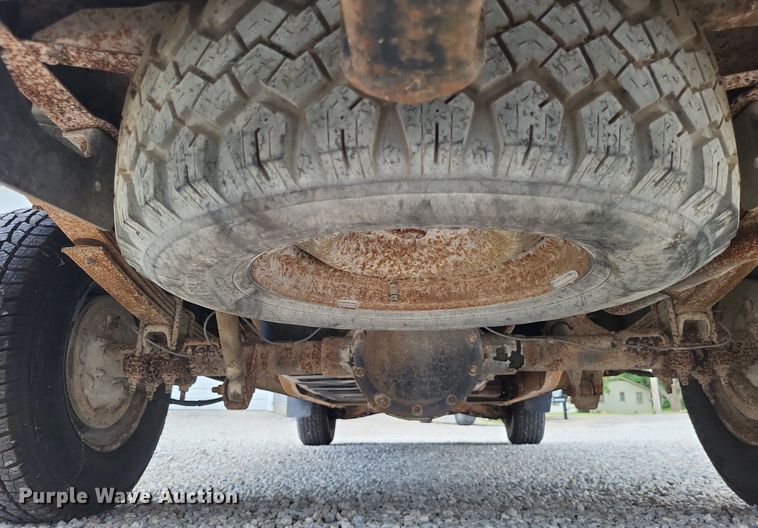 image for item LS9588 1993 Chevrolet C1500  pickup truck