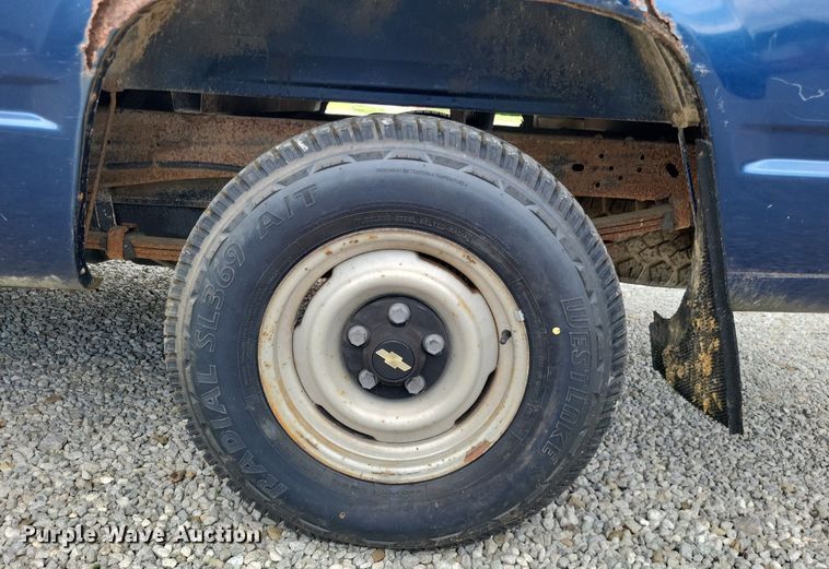 image for item LS9588 1993 Chevrolet C1500  pickup truck