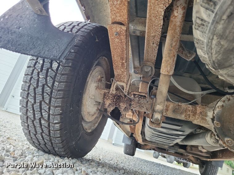 image for item LS9588 1993 Chevrolet C1500  pickup truck