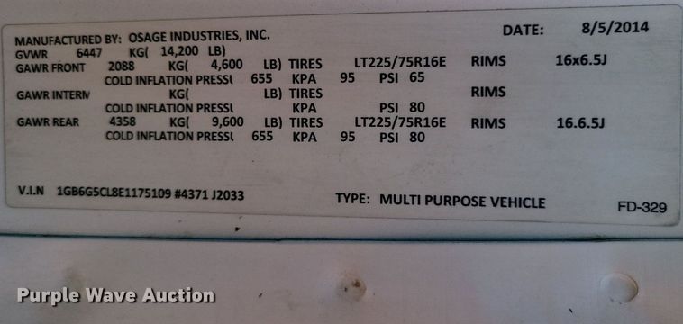 image for item LS9589 2014 Chevrolet Express G4500  van cab and chassis