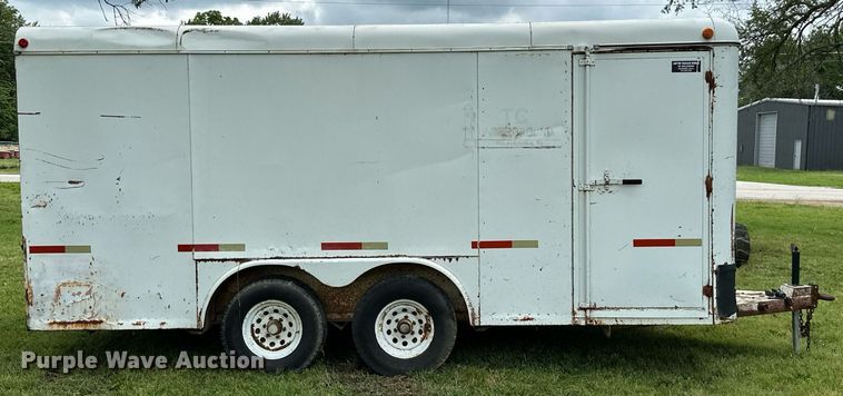 image for item MB9690 2001 W-W  enclosed cargo trailer