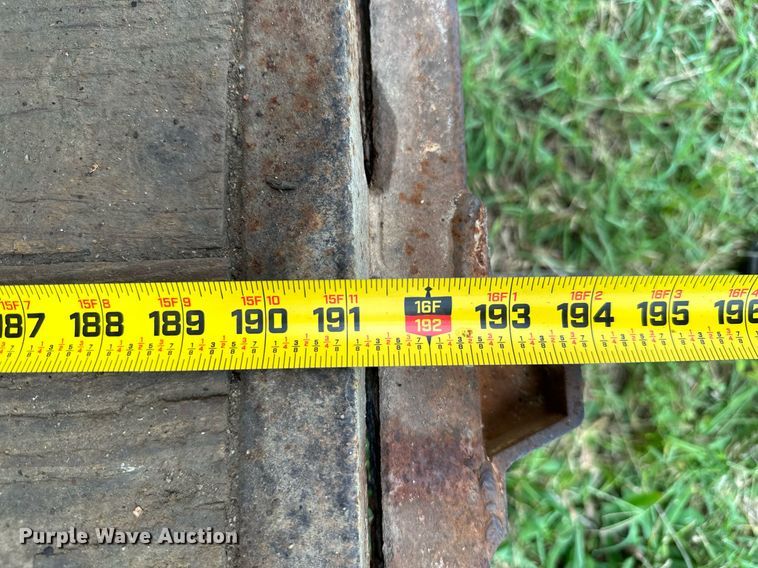 image for item MB9690 2001 W-W  enclosed cargo trailer