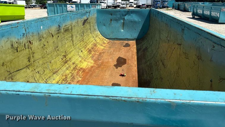 image for item MB9703 Roll-off container