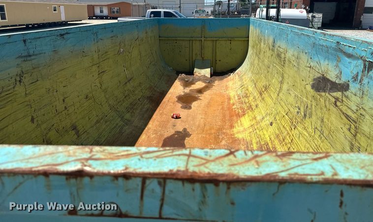 image for item MB9703 Roll-off container