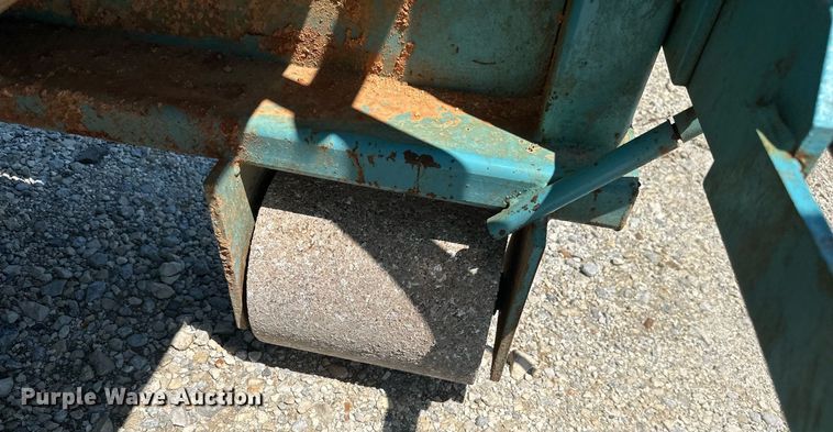 image for item MB9703 Roll-off container