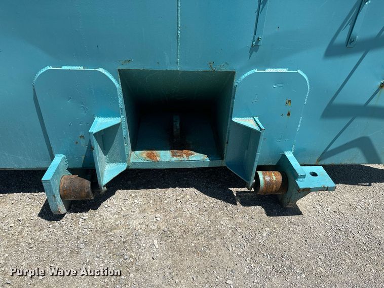 image for item MB9704 Roll-off container