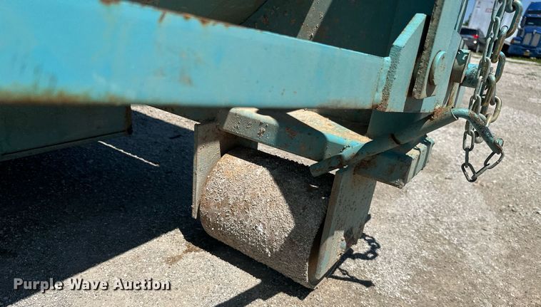 image for item MB9704 Roll-off container