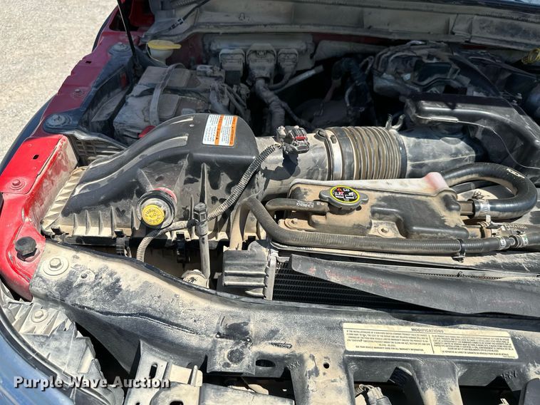 image for item MB9741 2016 Ford F450 Super Duty  Crew Cab flatbed truck