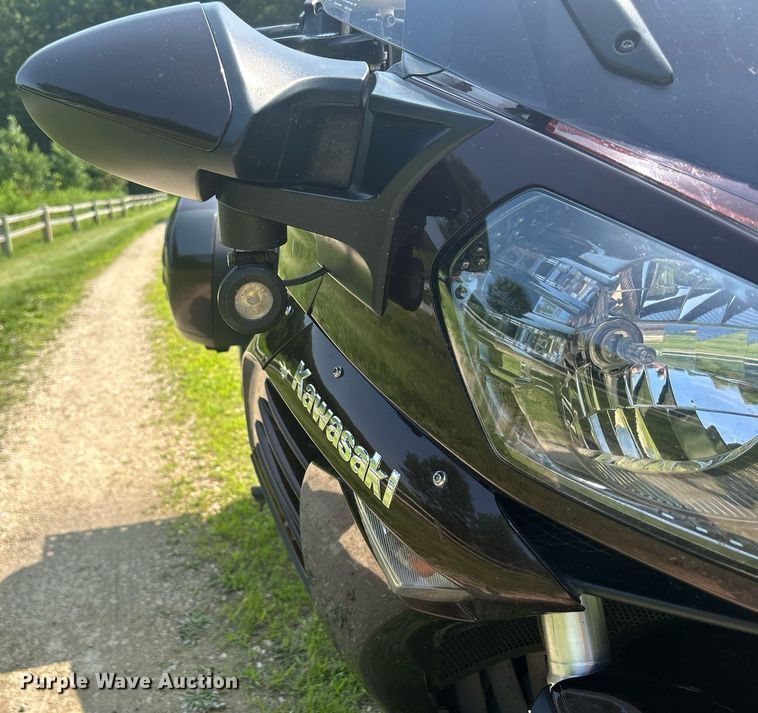 image for item MD9001 2012 Kawasaki Concours 14  motorcycle