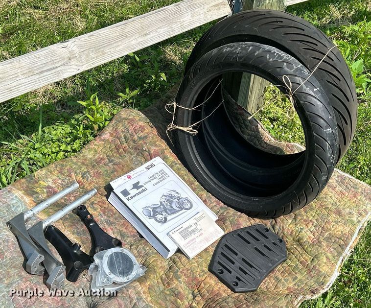 image for item MD9001 2012 Kawasaki Concours 14  motorcycle