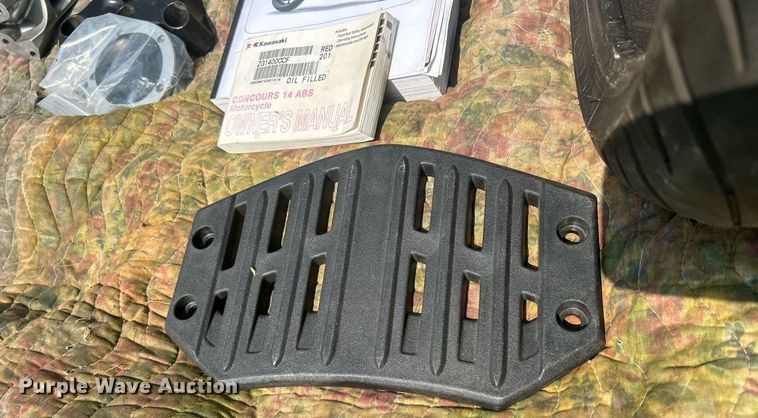 image for item MD9001 2012 Kawasaki Concours 14  motorcycle