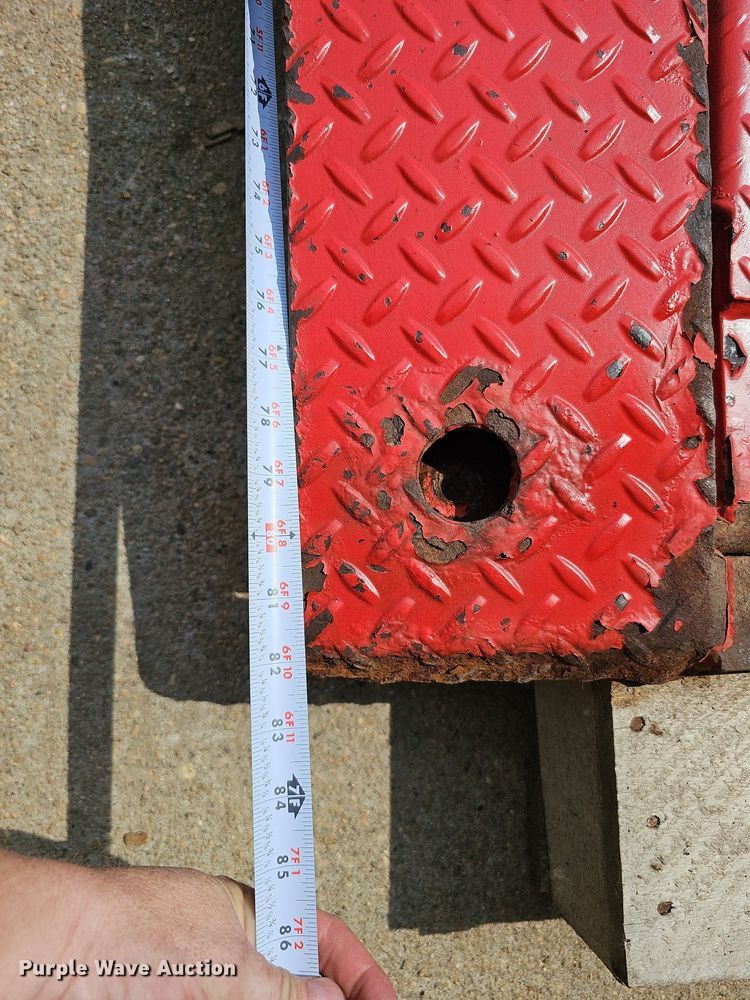 image for item MD9896 Wheeltronic LTD TC25-10  automotive lift