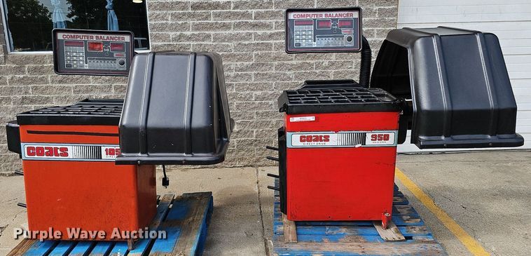 image for item MD9900 (2) Tire balancers