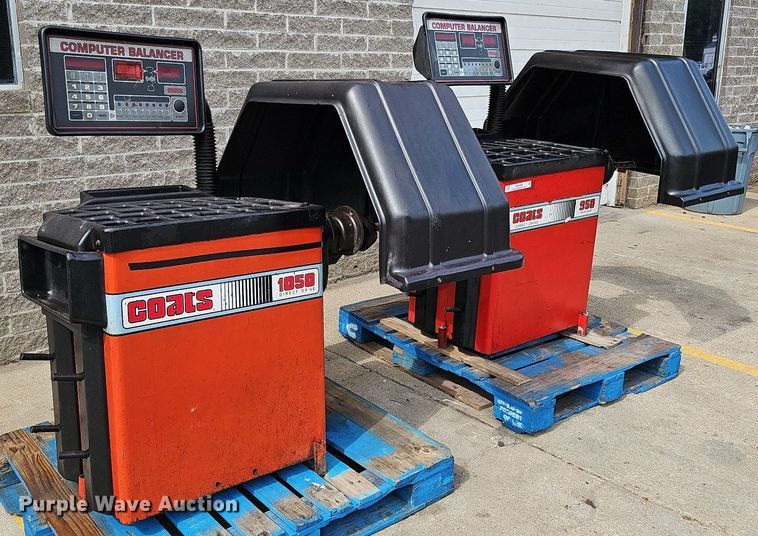 image for item MD9900 (2) Tire balancers