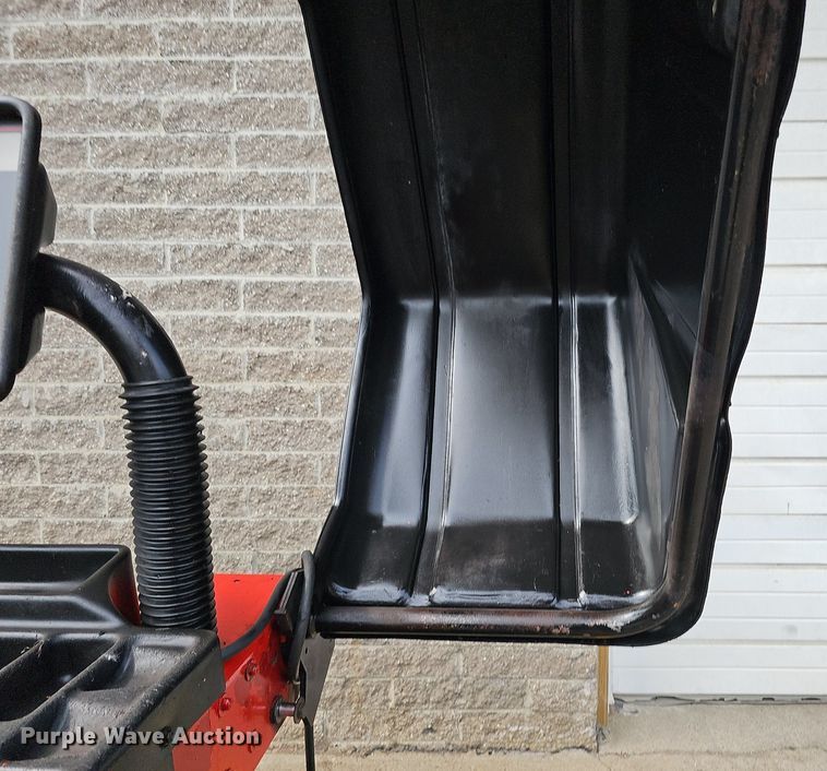 image for item MD9900 (2) Tire balancers