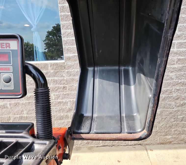 image for item MD9900 (2) Tire balancers