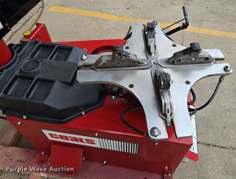 image for item MD9902 Coats X Series 70X-AH-3  rim clamp tire machine